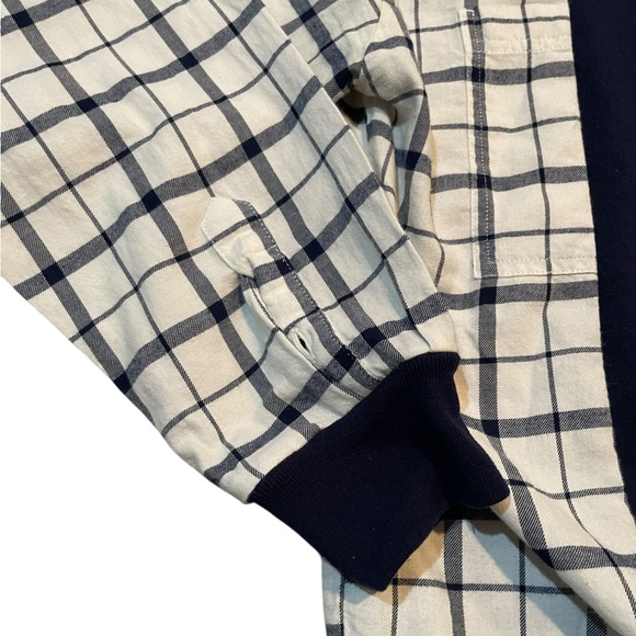 Unique One of a Kind Flannel Sleeve Holiday Christmas Sweatshirt Size L XL - Picture 2 of 6